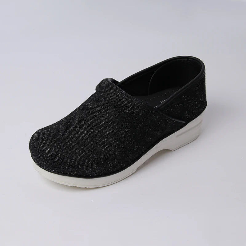 Clogs Women - Textured Matte Black